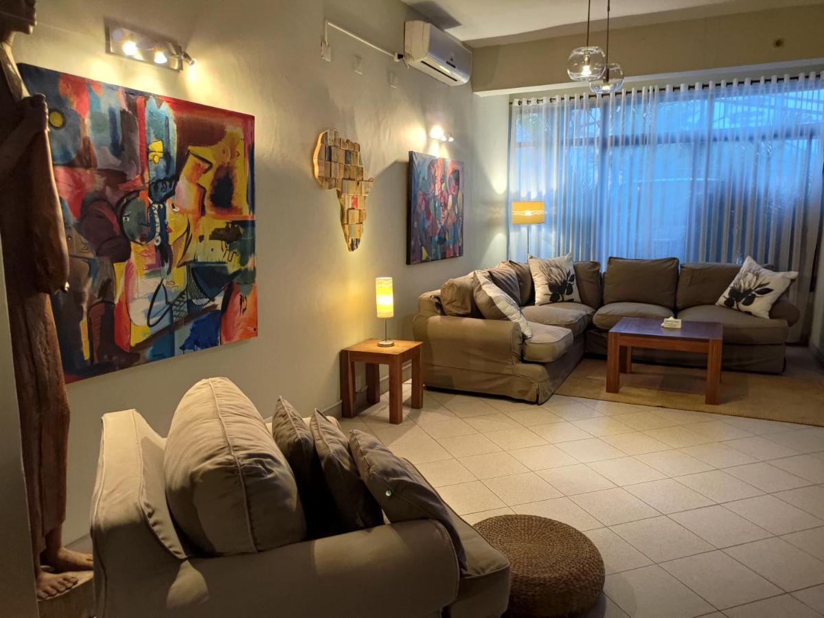 Sundown Guest House מאפוטו מראה חיצוני תמונה