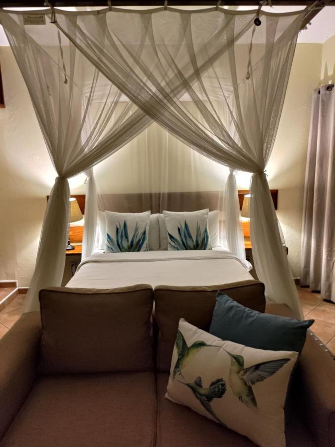Sundown Guest House מאפוטו מראה חיצוני תמונה