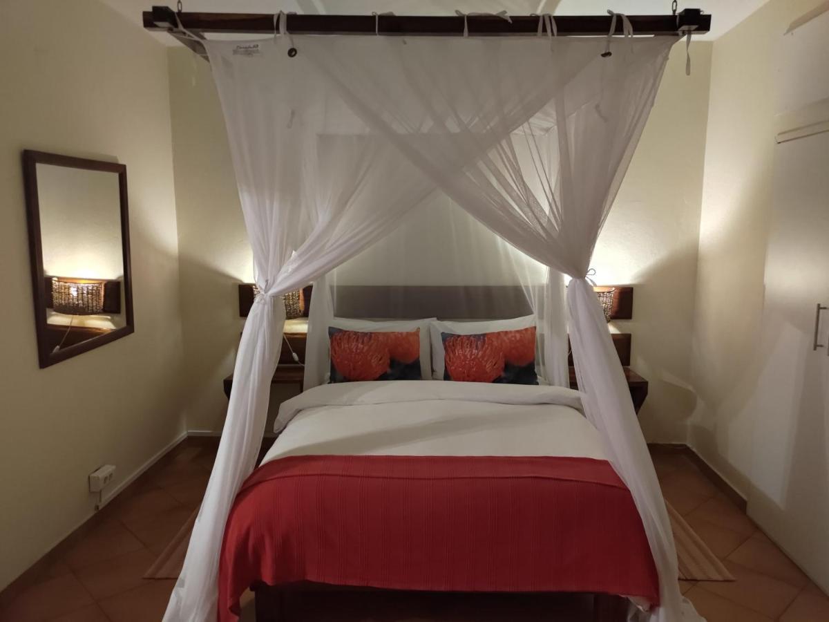 Sundown Guest House מאפוטו מראה חיצוני תמונה