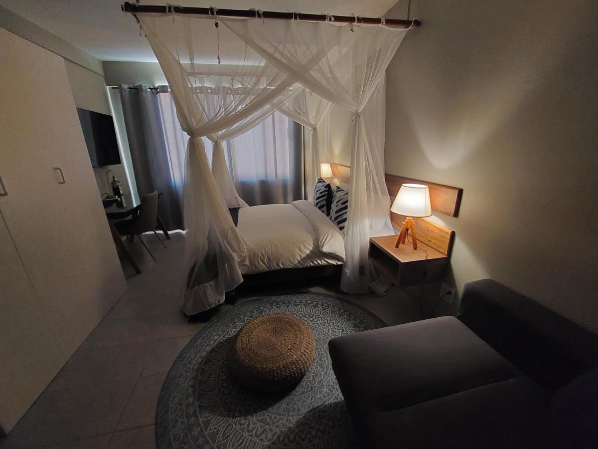 Sundown Guest House מאפוטו מראה חיצוני תמונה